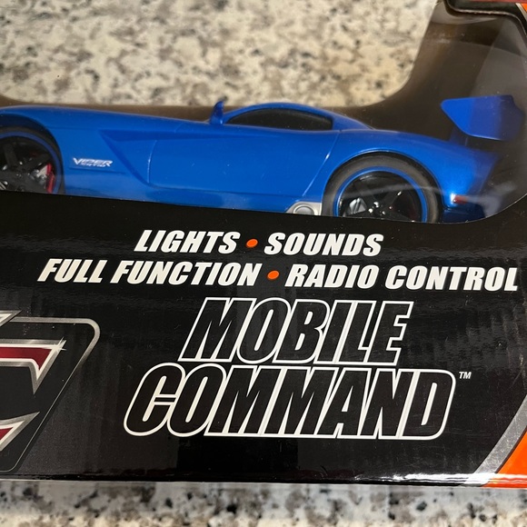 Dodge Viper Remote control SRT-10 blue- white car - Picture 4 of 14